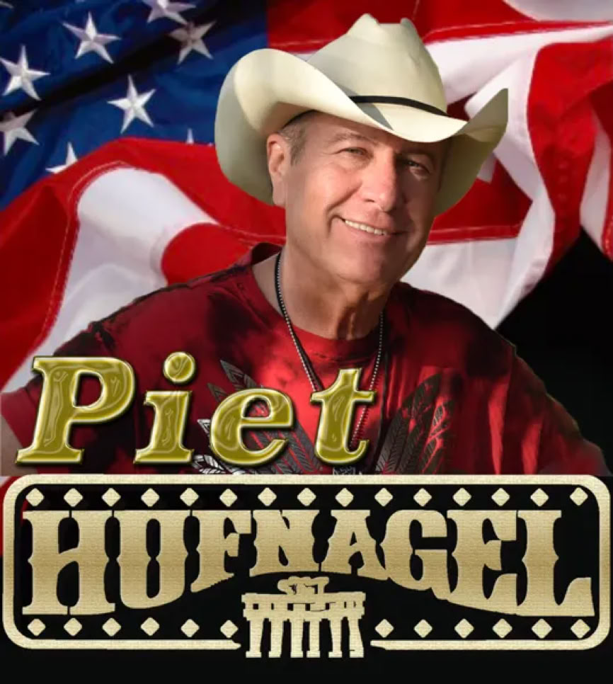 Piet Hufnagel mit Flagge und Logo